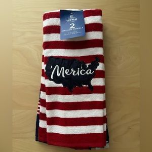 JC Penney Home Set of Kitchen Towels - America Themed